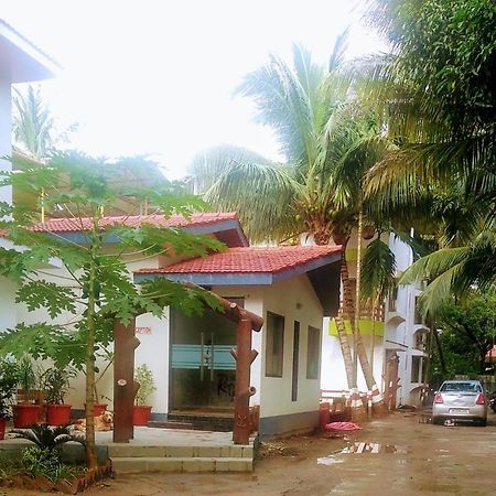 Ruturaj Inn 阿里巴格 外观 照片