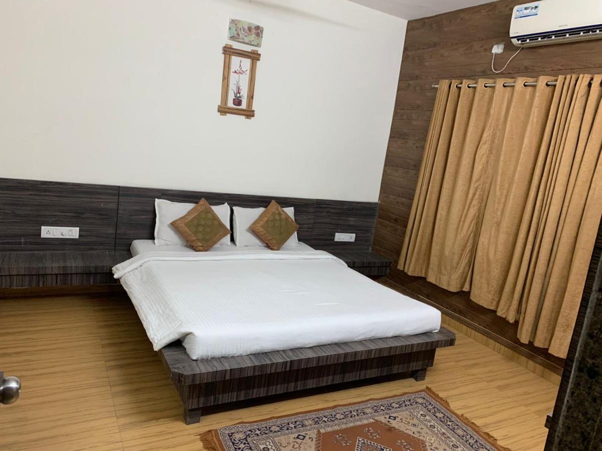 Ruturaj Inn 阿里巴格 外观 照片